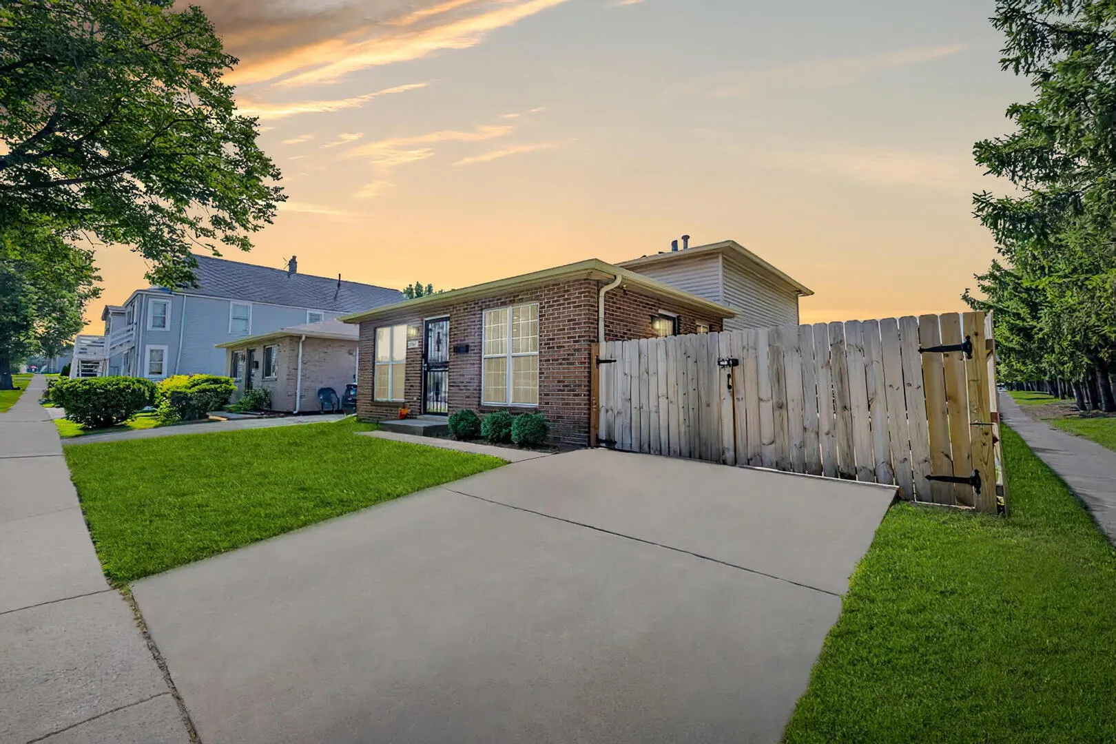 7747 W 62nd Street IL
