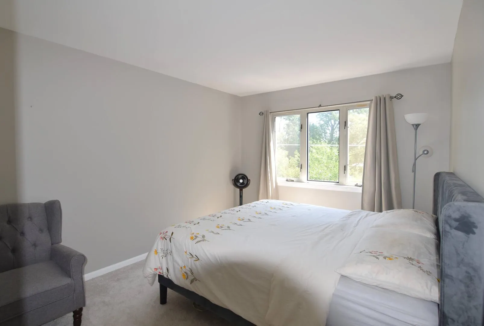 8301 Highpoint Circle C IL