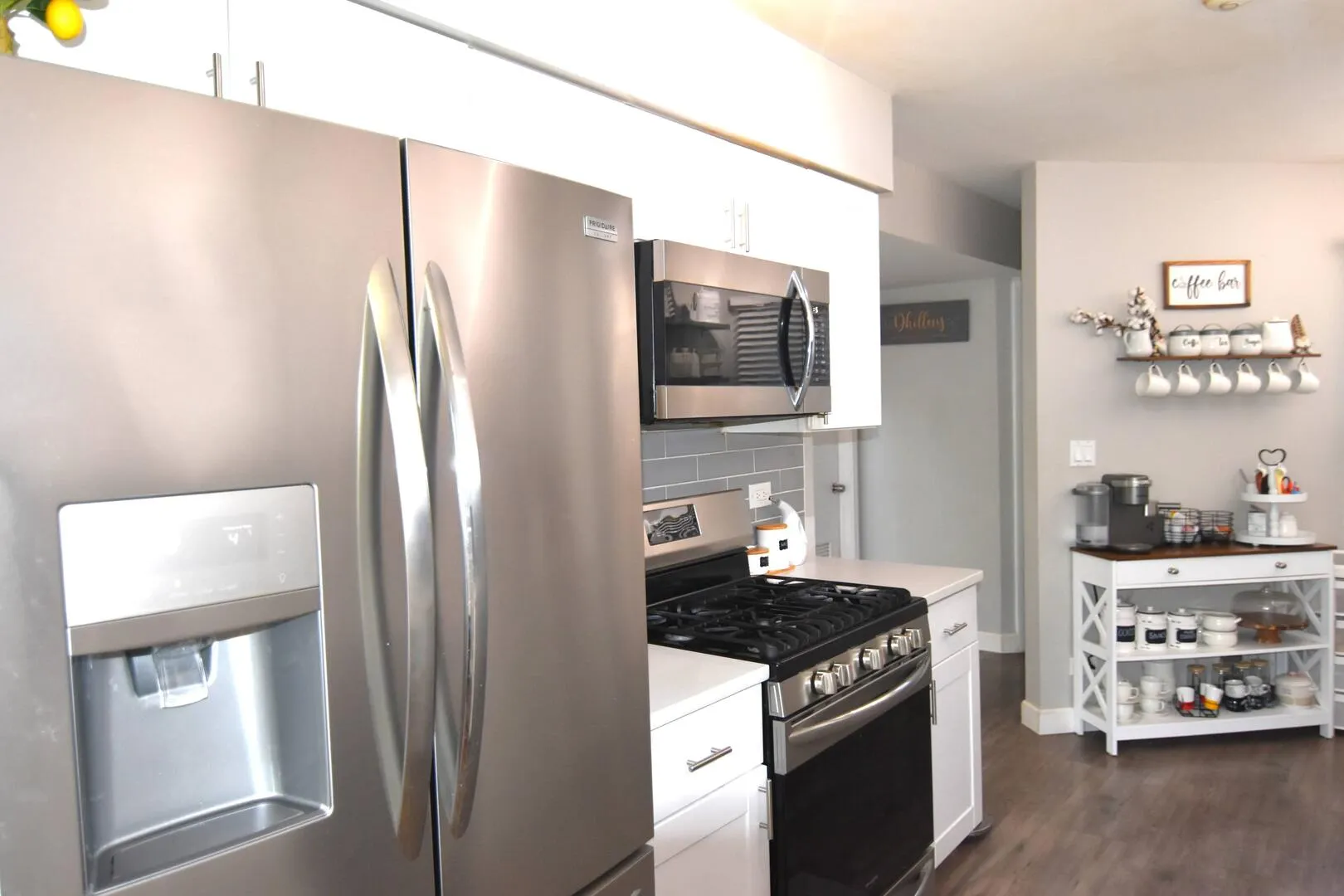 8301 Highpoint Circle C IL