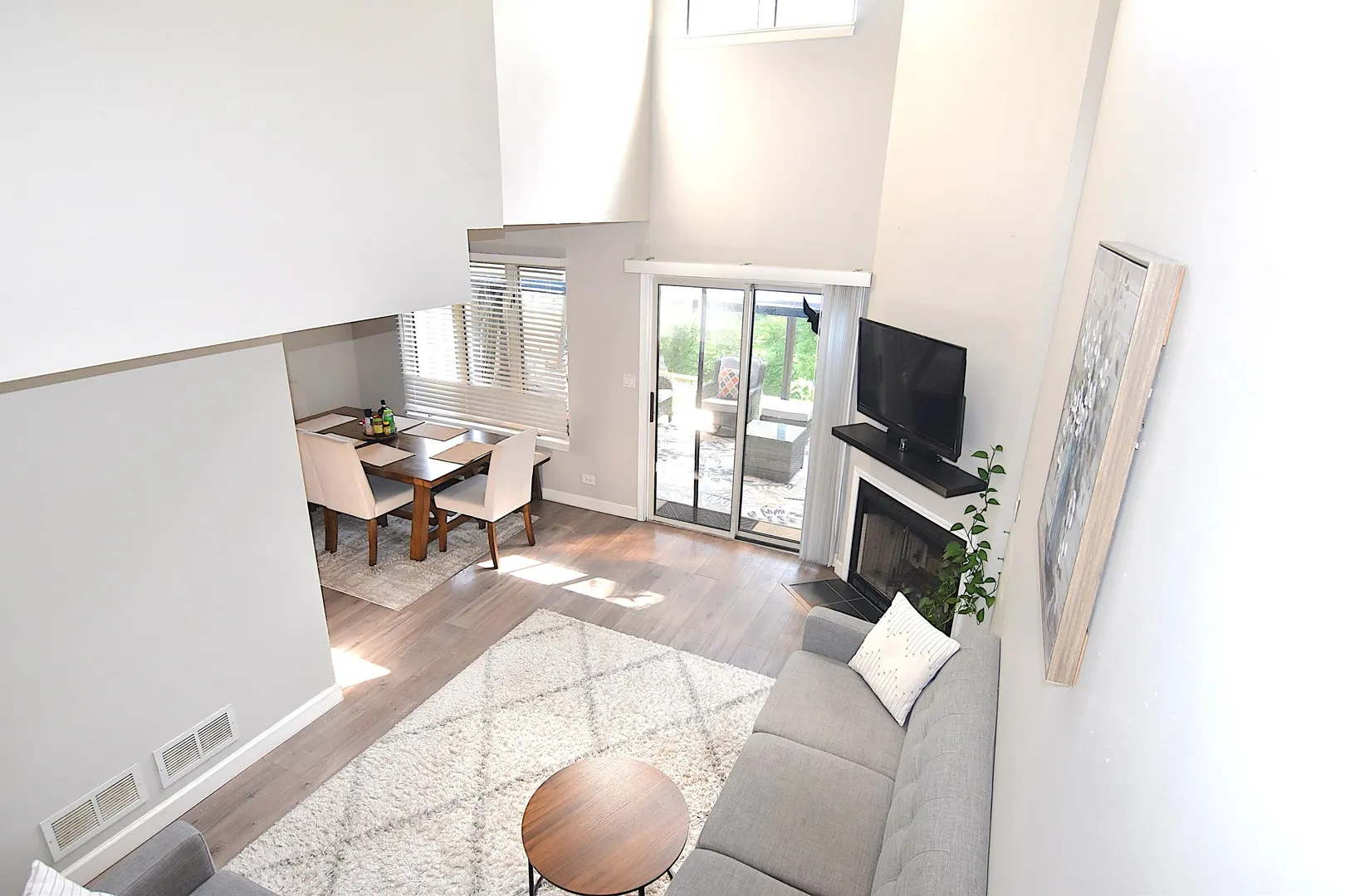 8301 Highpoint Circle C IL