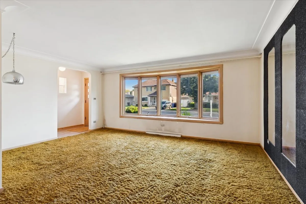 4456 N Forestview Avenue IL