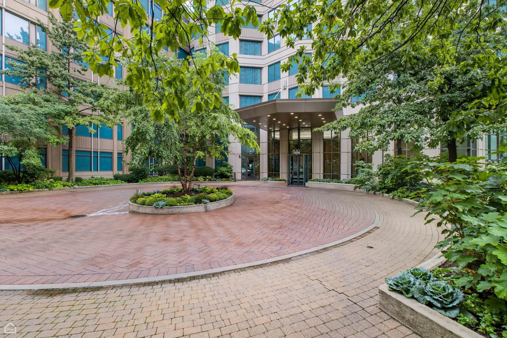 400 N LaSalle Drive 903 IL