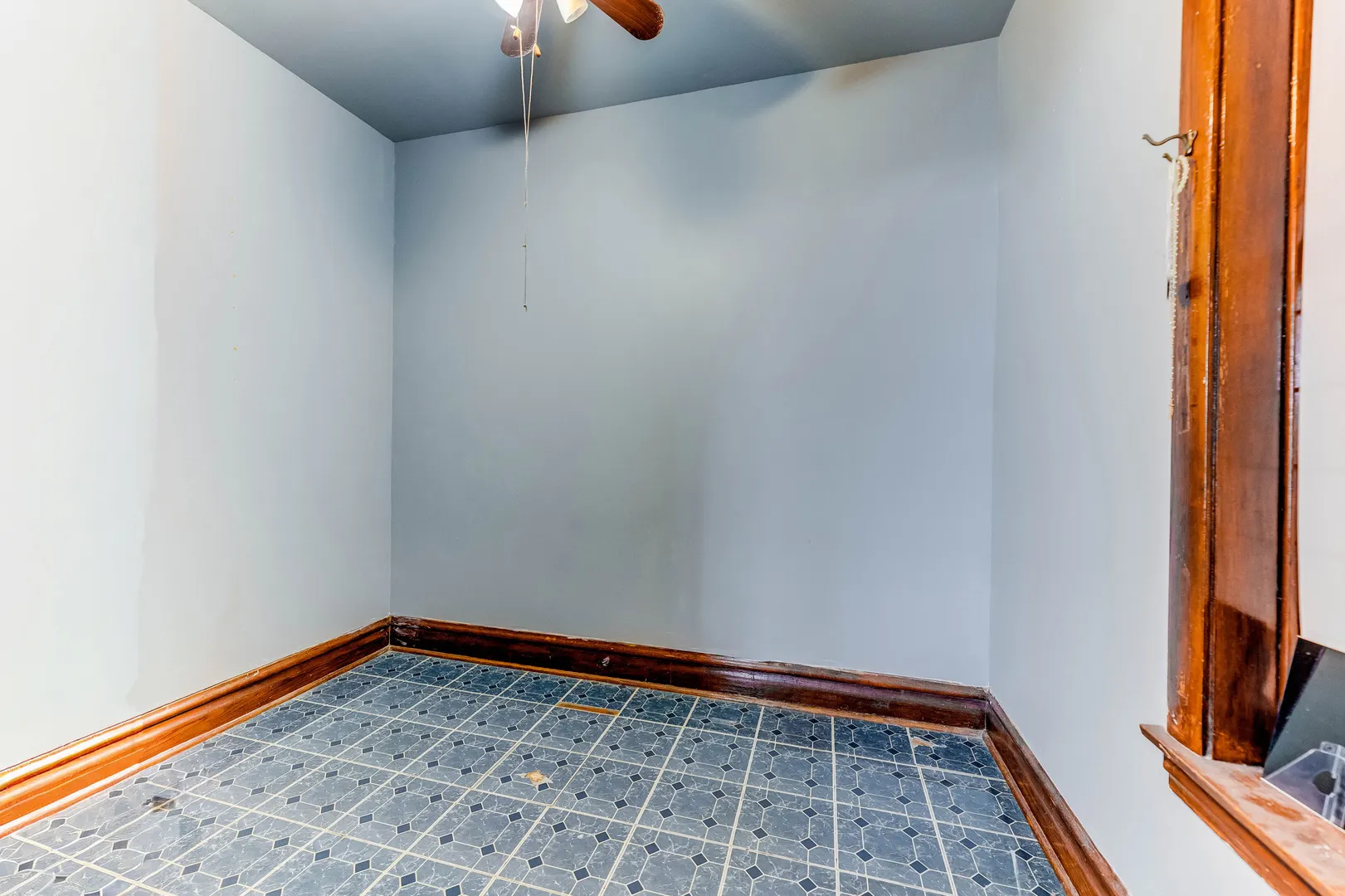 2328 W 19th Street IL