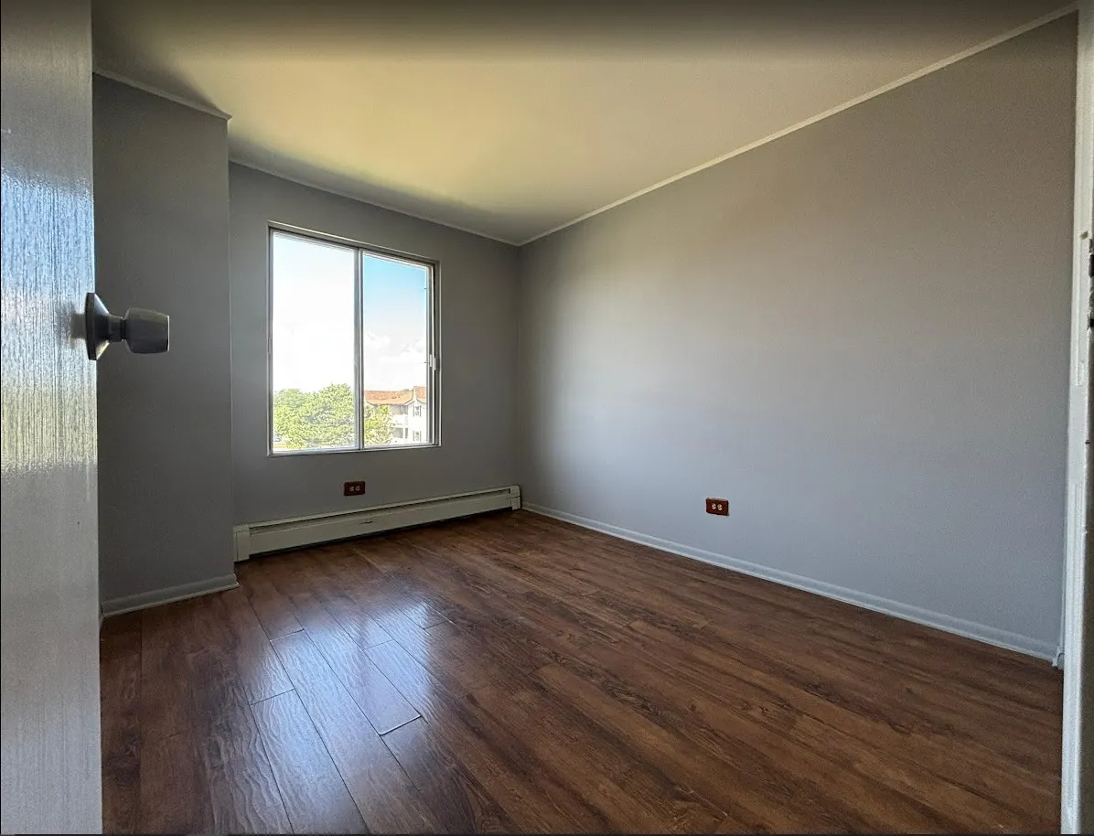 231 GREGORY Street 11 IL