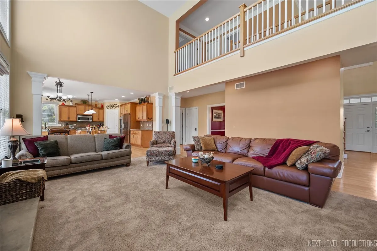 7N919 Cloverfield Road IL
