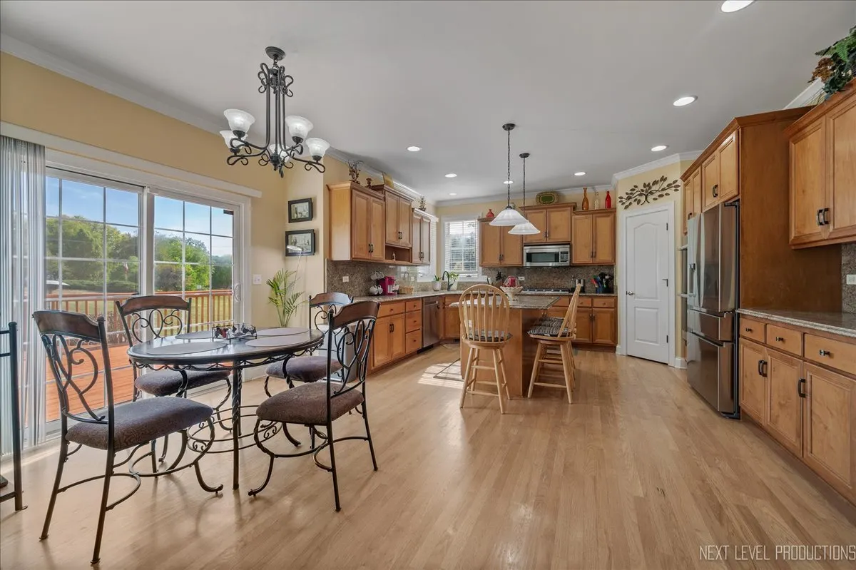 7N919 Cloverfield Road IL