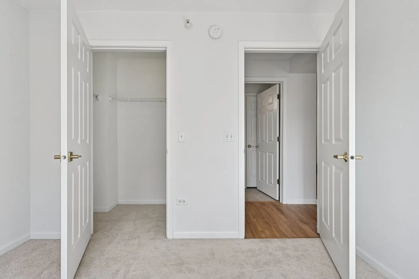 435 William Street 205 IL