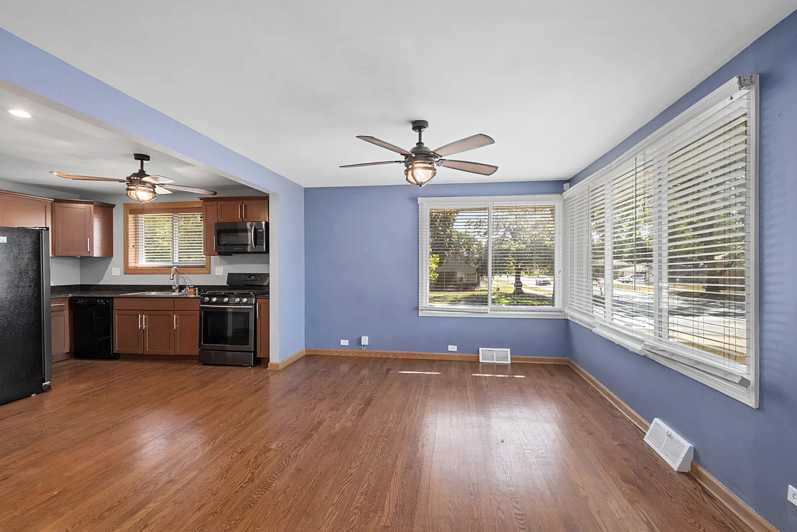 5168 W 99th Street IL
