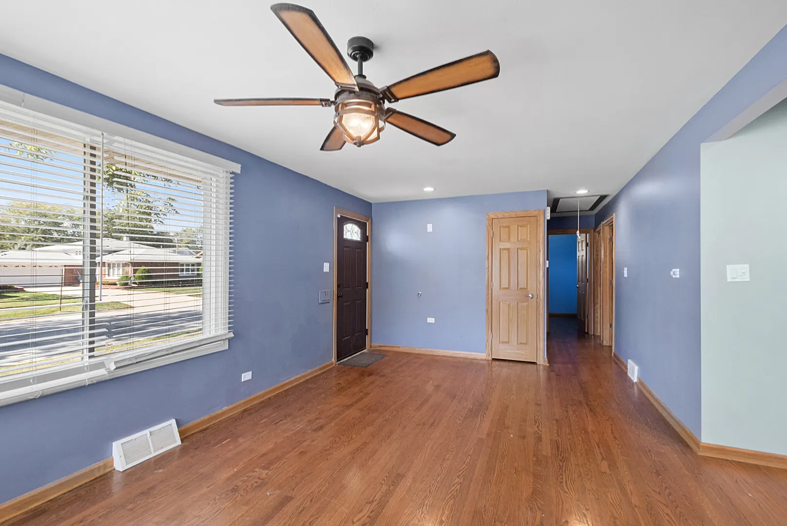 5168 W 99th Street IL