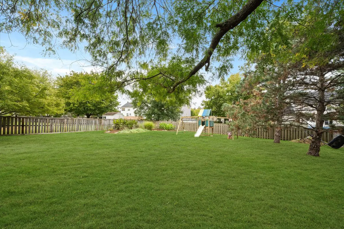 1903 Flagstone Lane IL