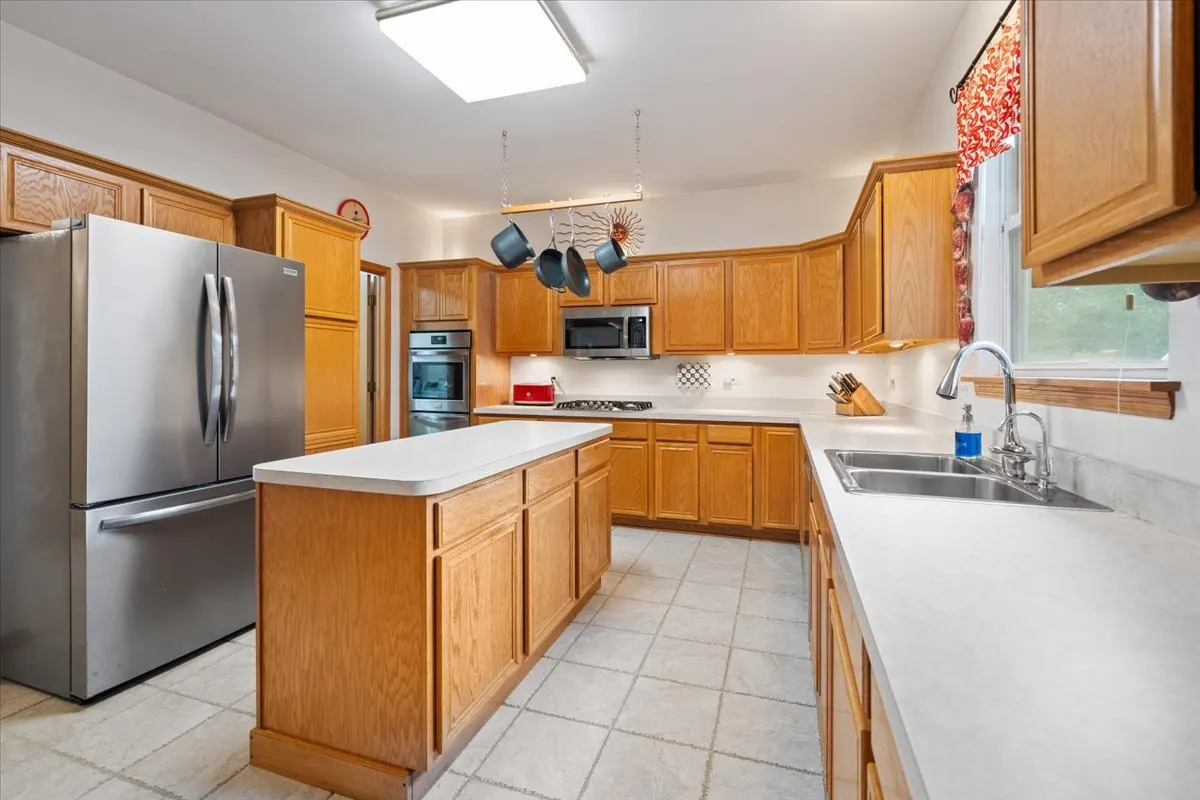 1903 Flagstone Lane IL