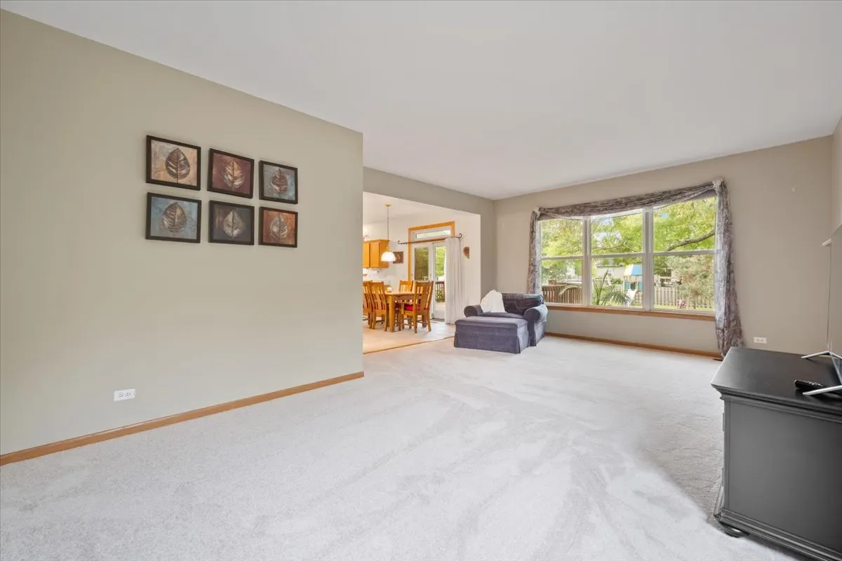 1903 Flagstone Lane IL