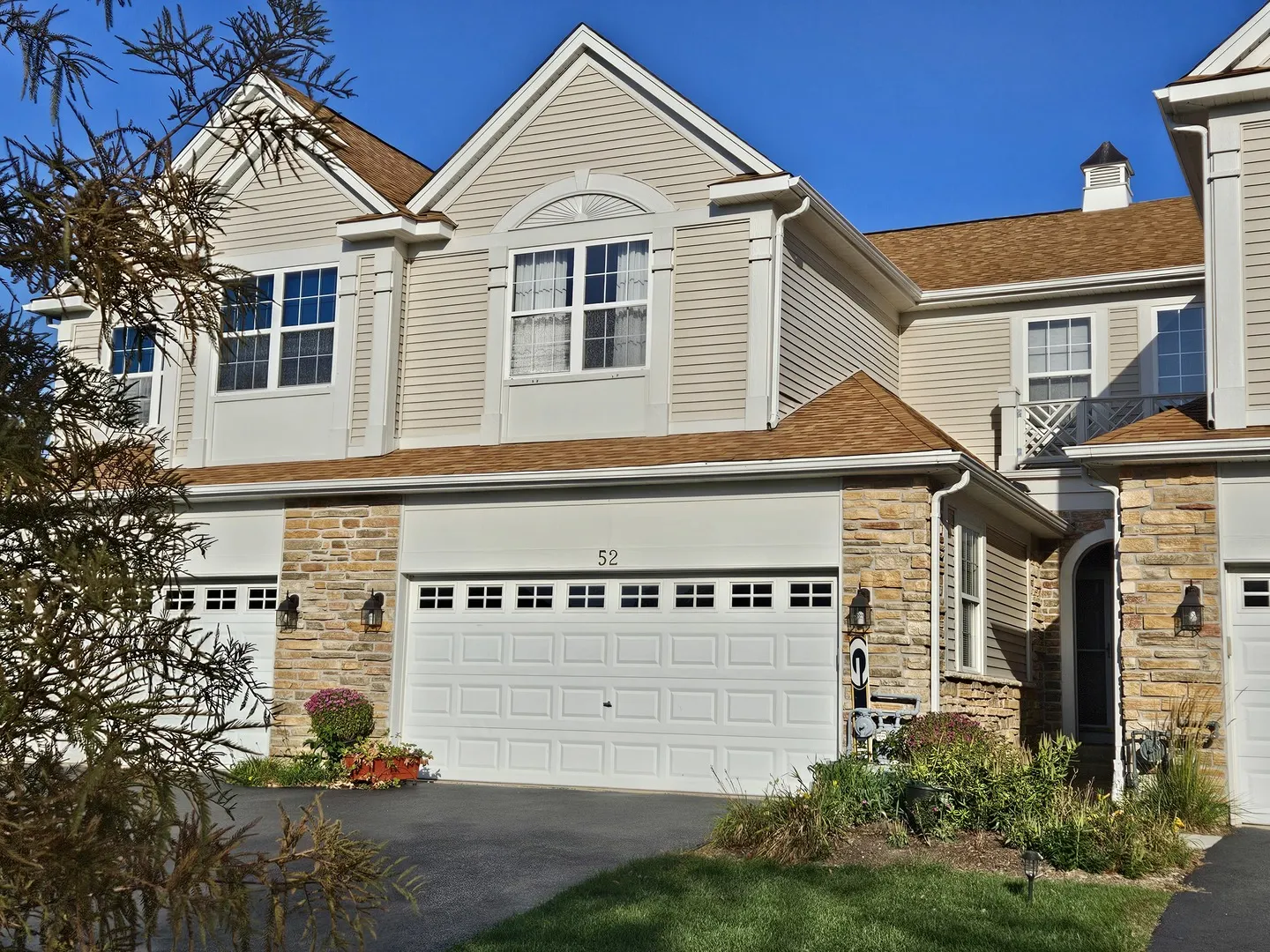 52 Kelsey Court IL