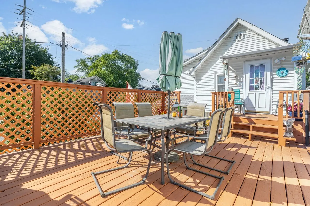 101 N Kinzie Street IL