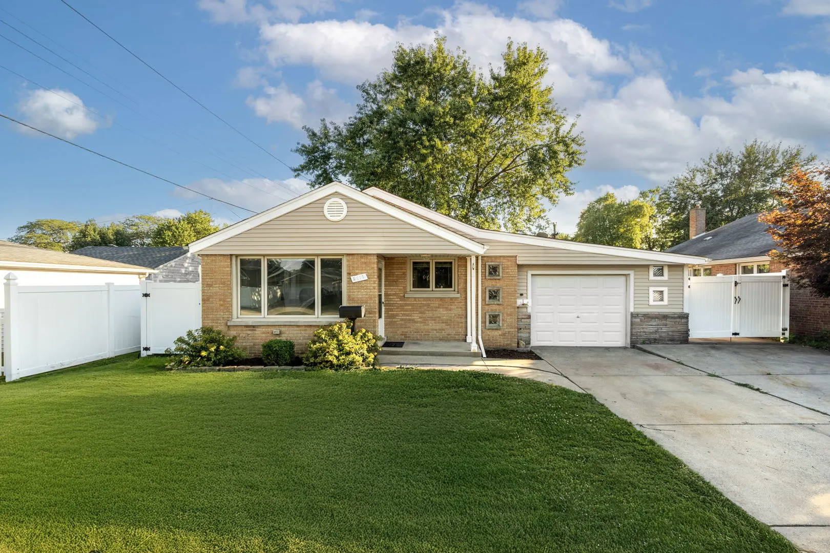 5113 W 90th Street IL
