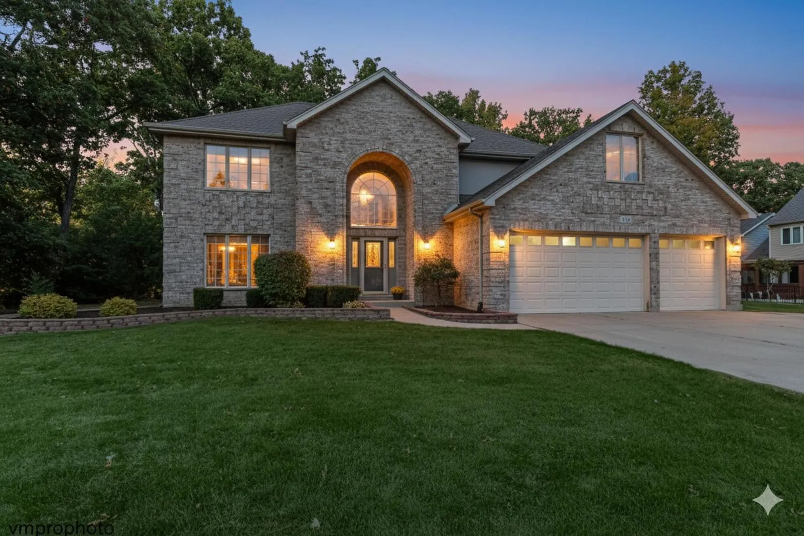 760 E Woodland Avenue IL