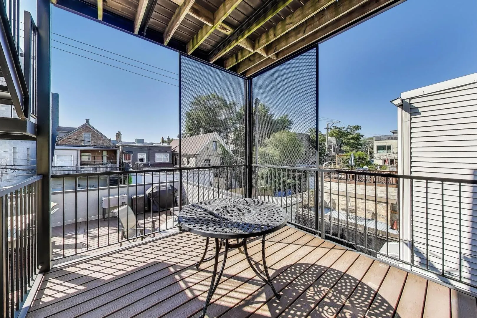 2237 W Race Avenue 2 IL