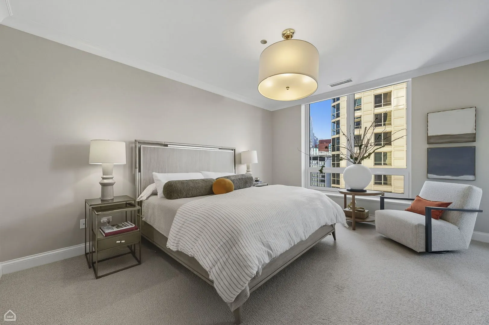 10 E Delaware Place 21D IL