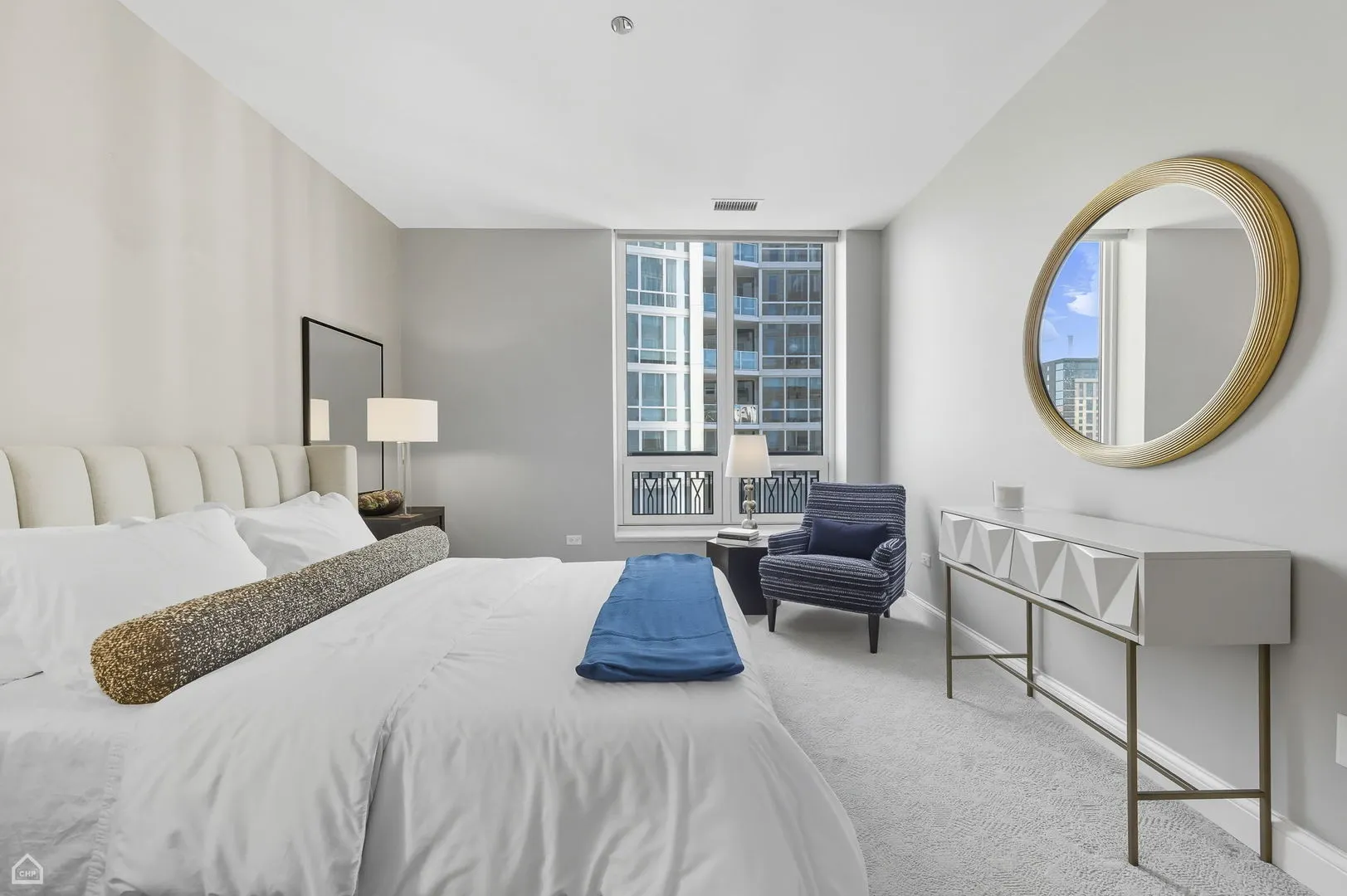 10 E Delaware Place 21D IL