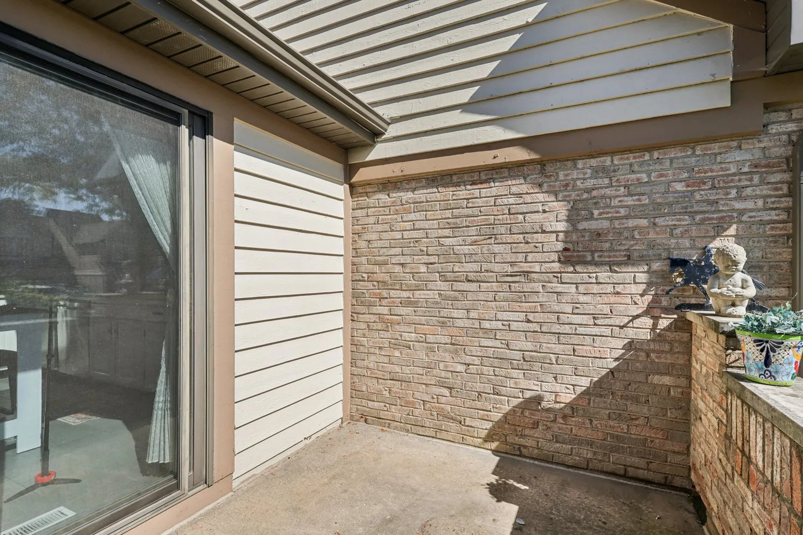 502 Rosebud Drive S IL