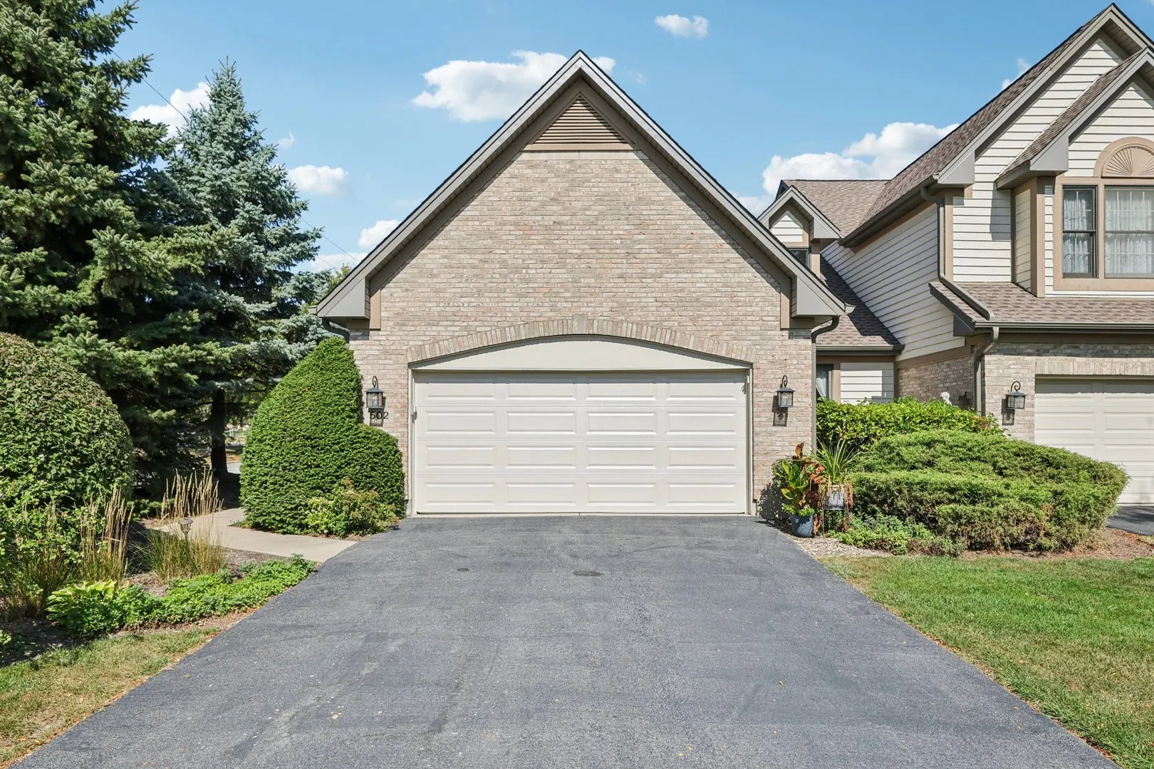 502 Rosebud Drive S IL