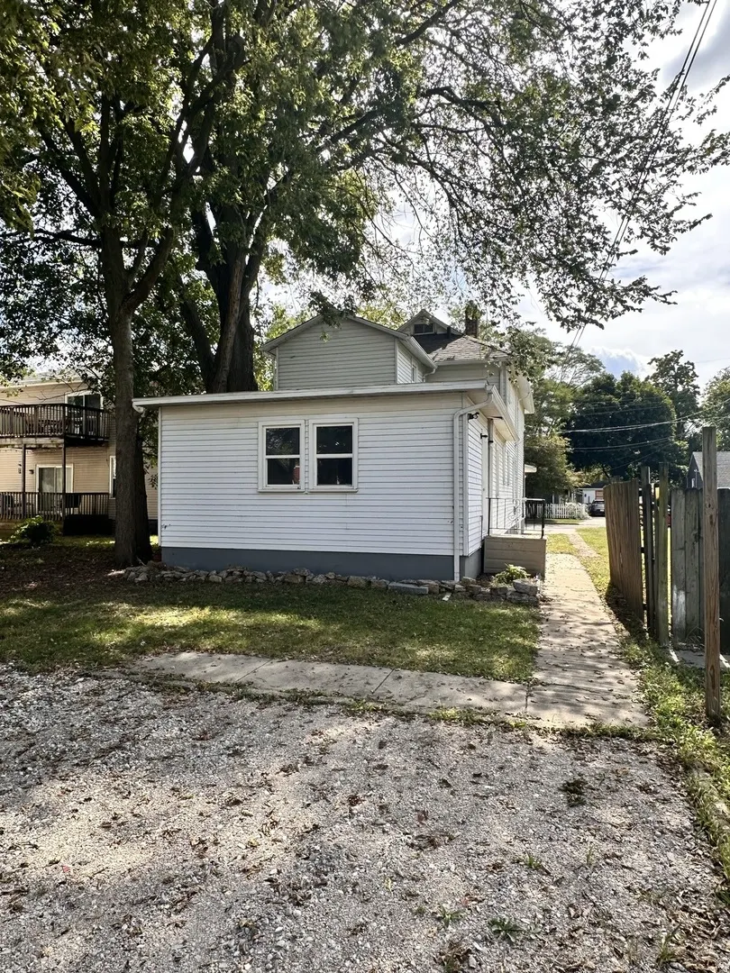 706 Illinois Avenue IL