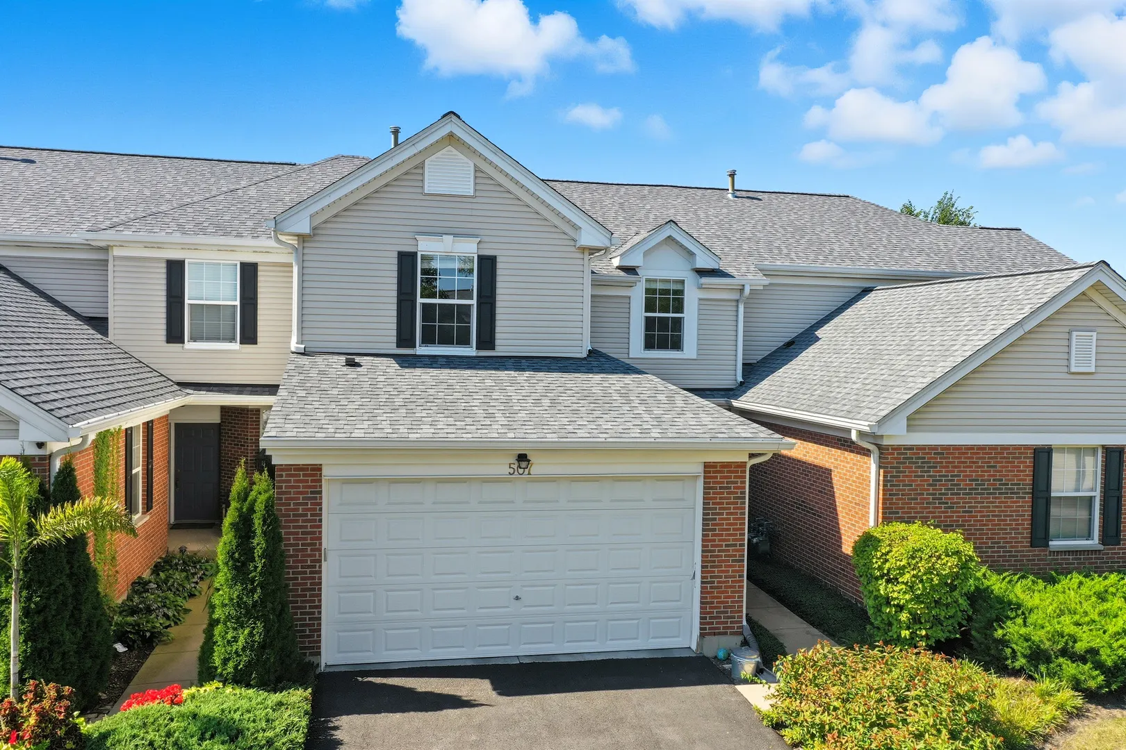507 Legend Lane IL