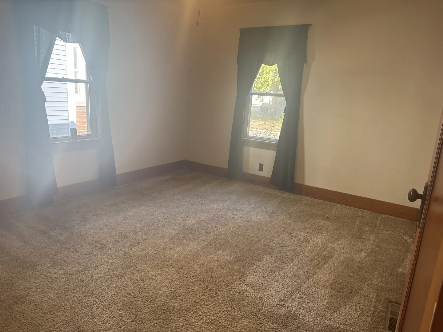 219 S Jackson Street IL