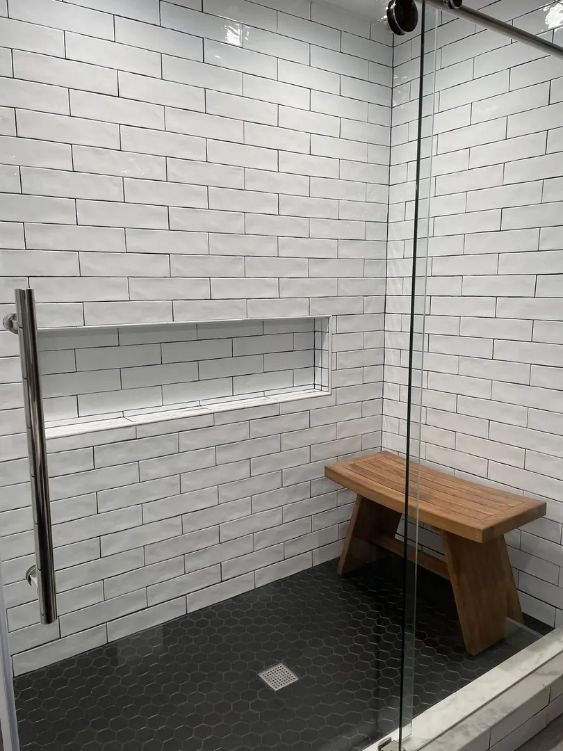 1735 W Diversey Parkway 205 IL