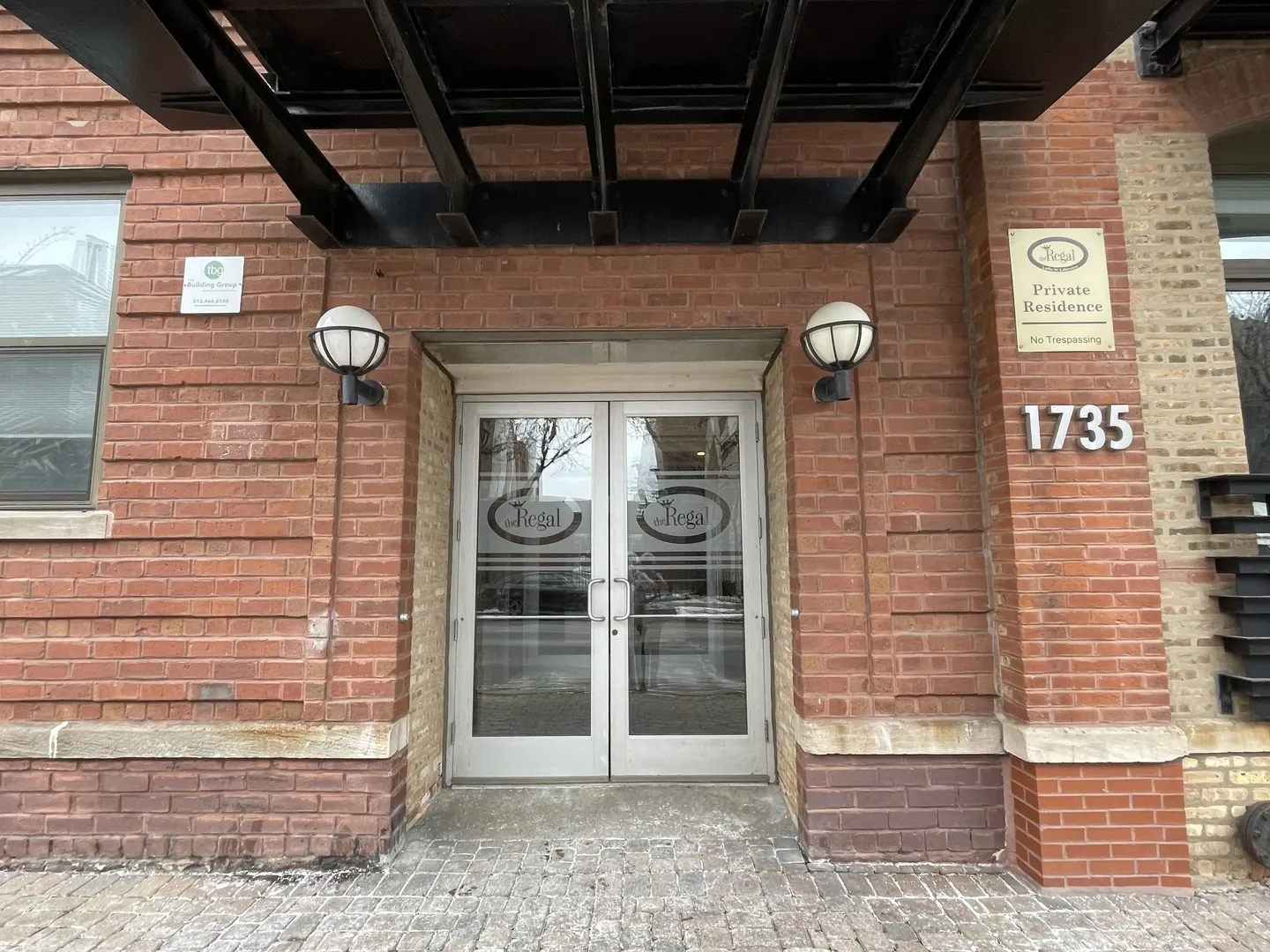 1735 W Diversey Parkway 205 IL