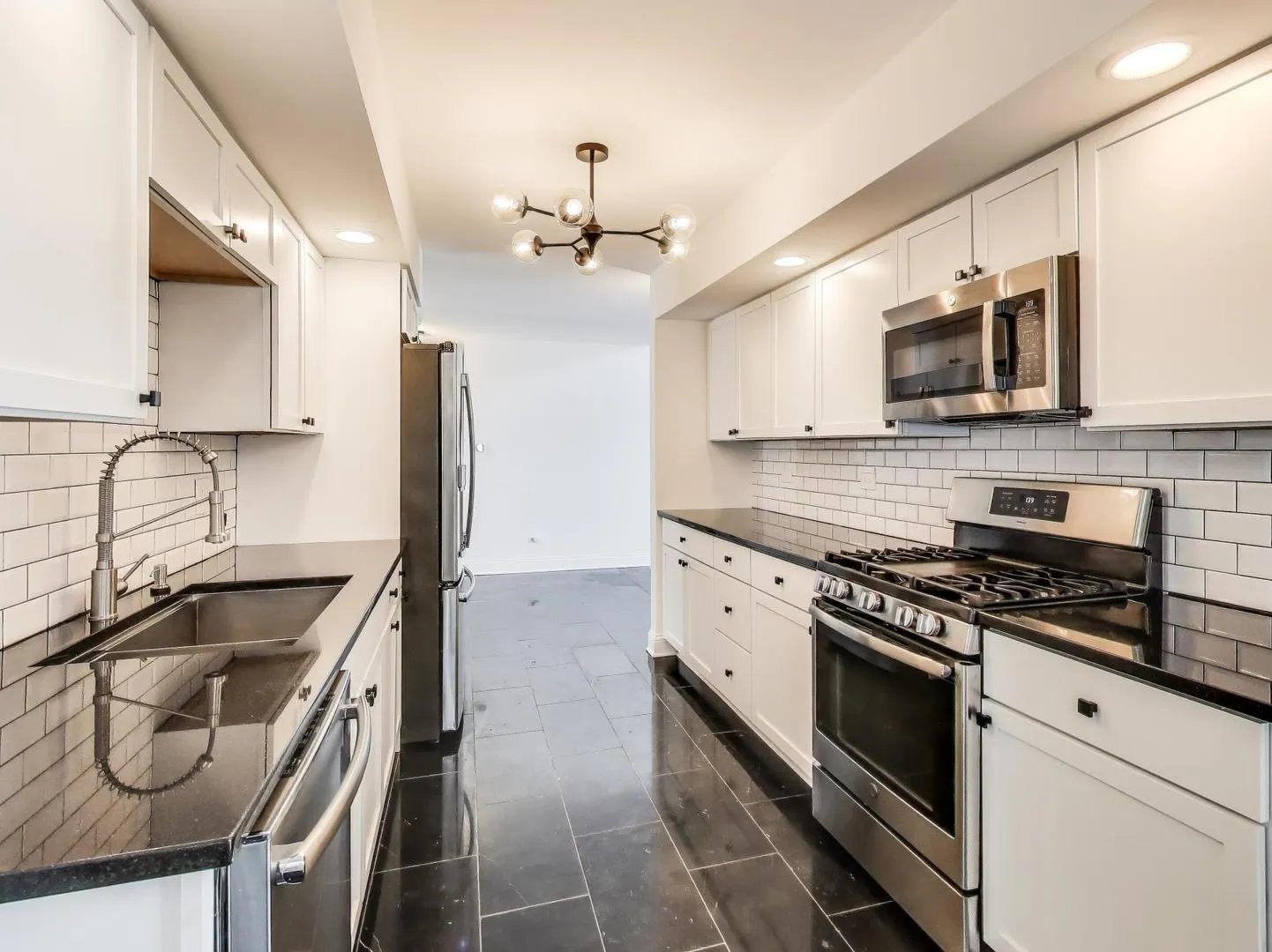 23W160 Woodcroft Drive IL