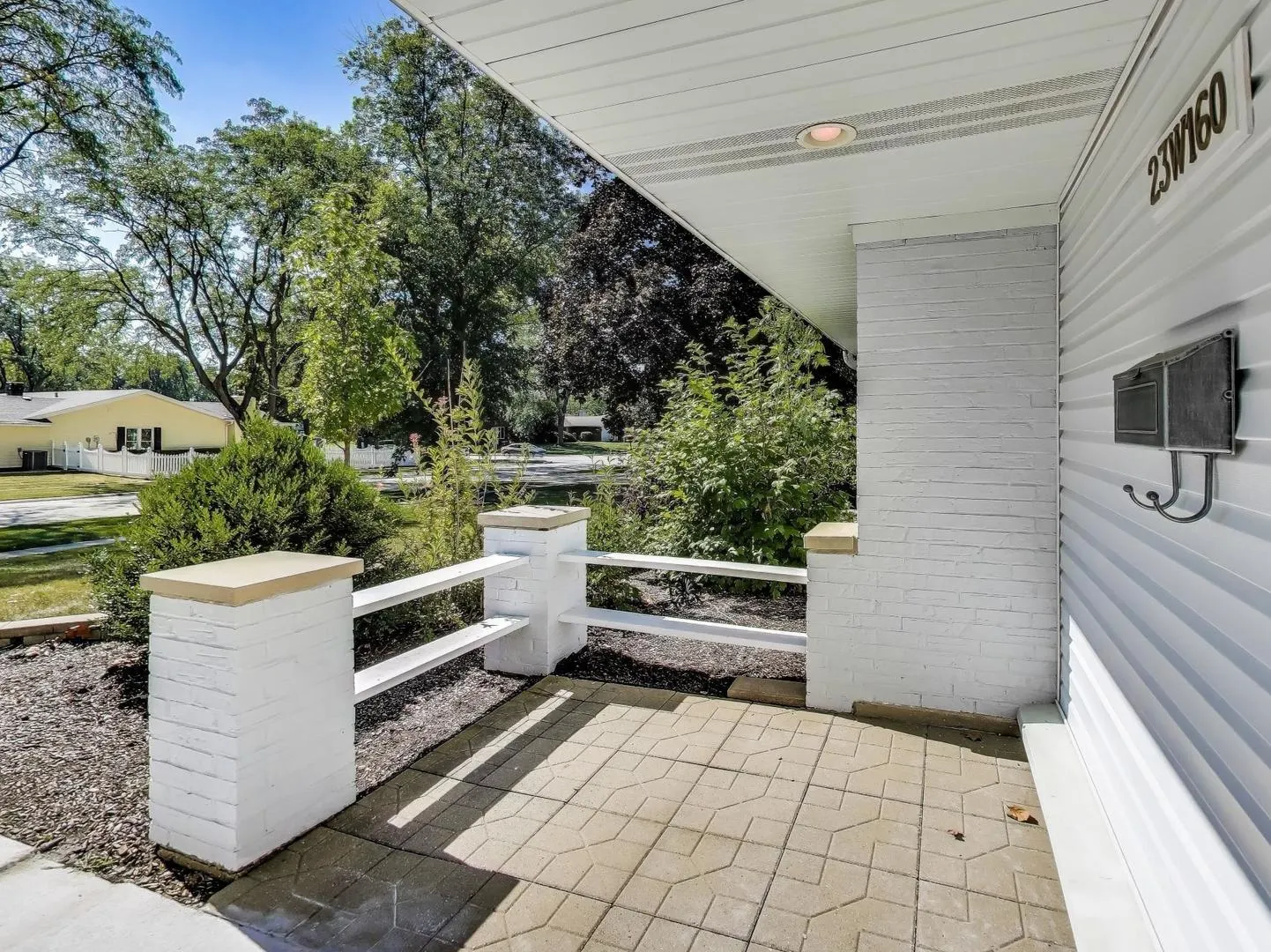 23W160 Woodcroft Drive IL