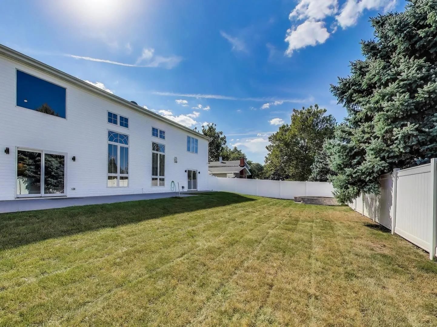 23W160 Woodcroft Drive IL