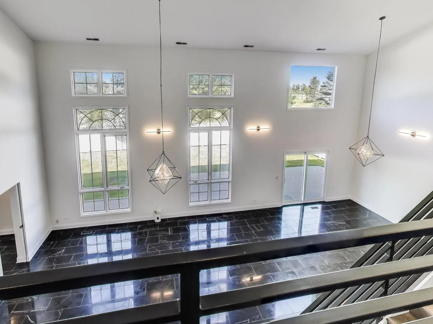 23W160 Woodcroft Drive IL