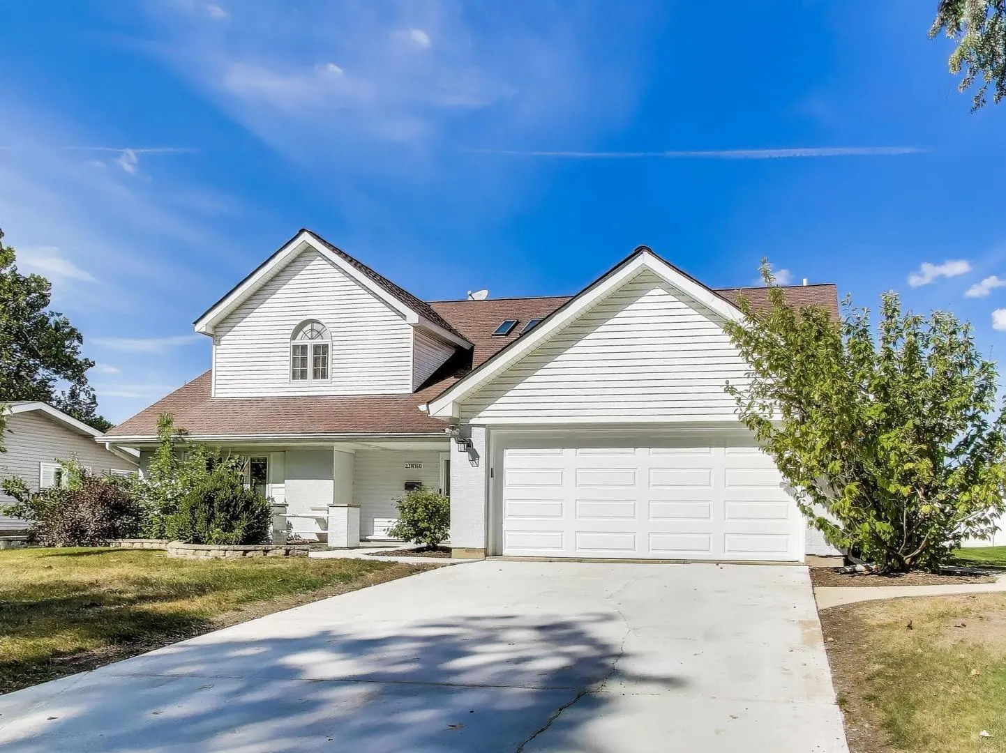 23W160 Woodcroft Drive IL