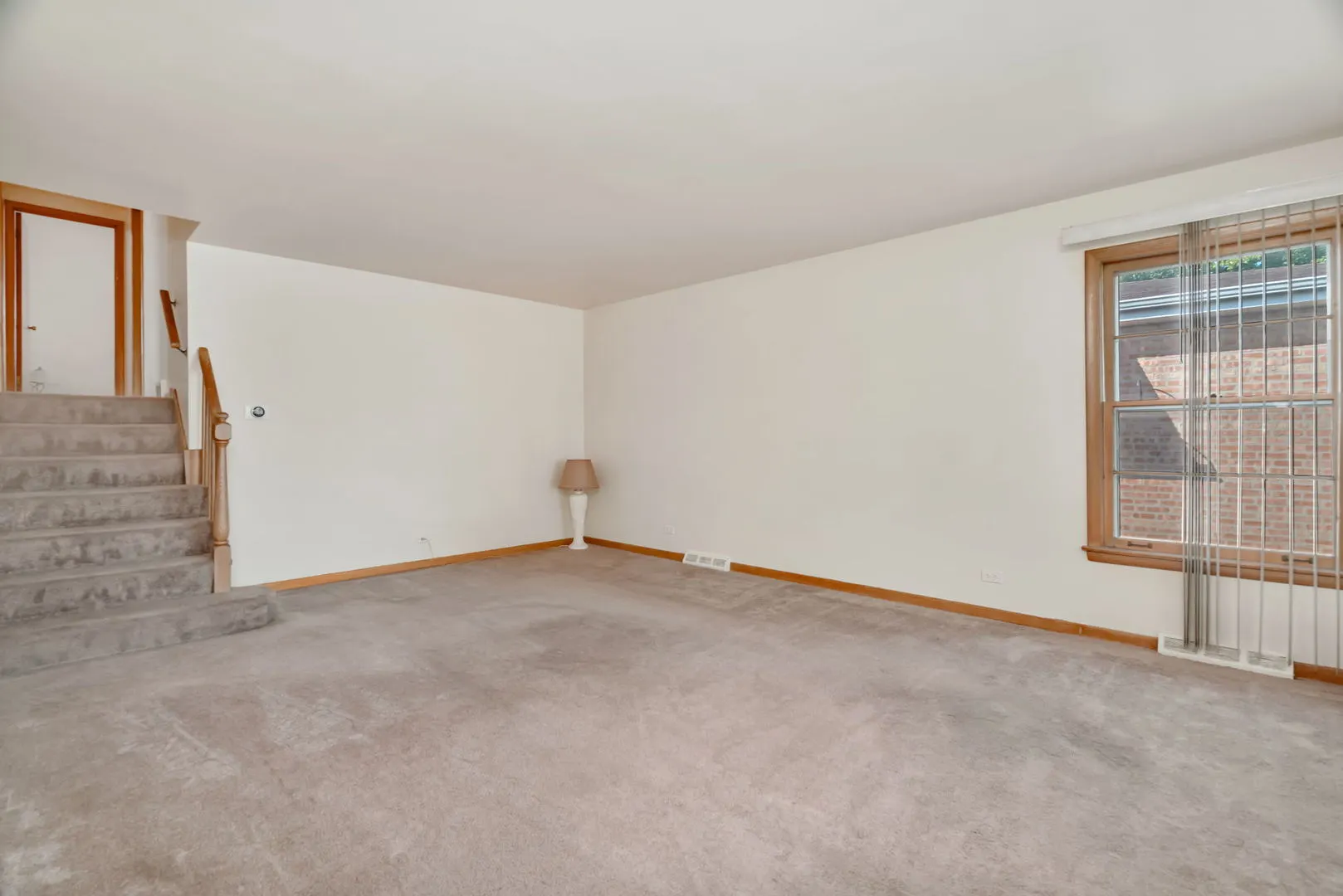 8844 S Francisco Avenue IL