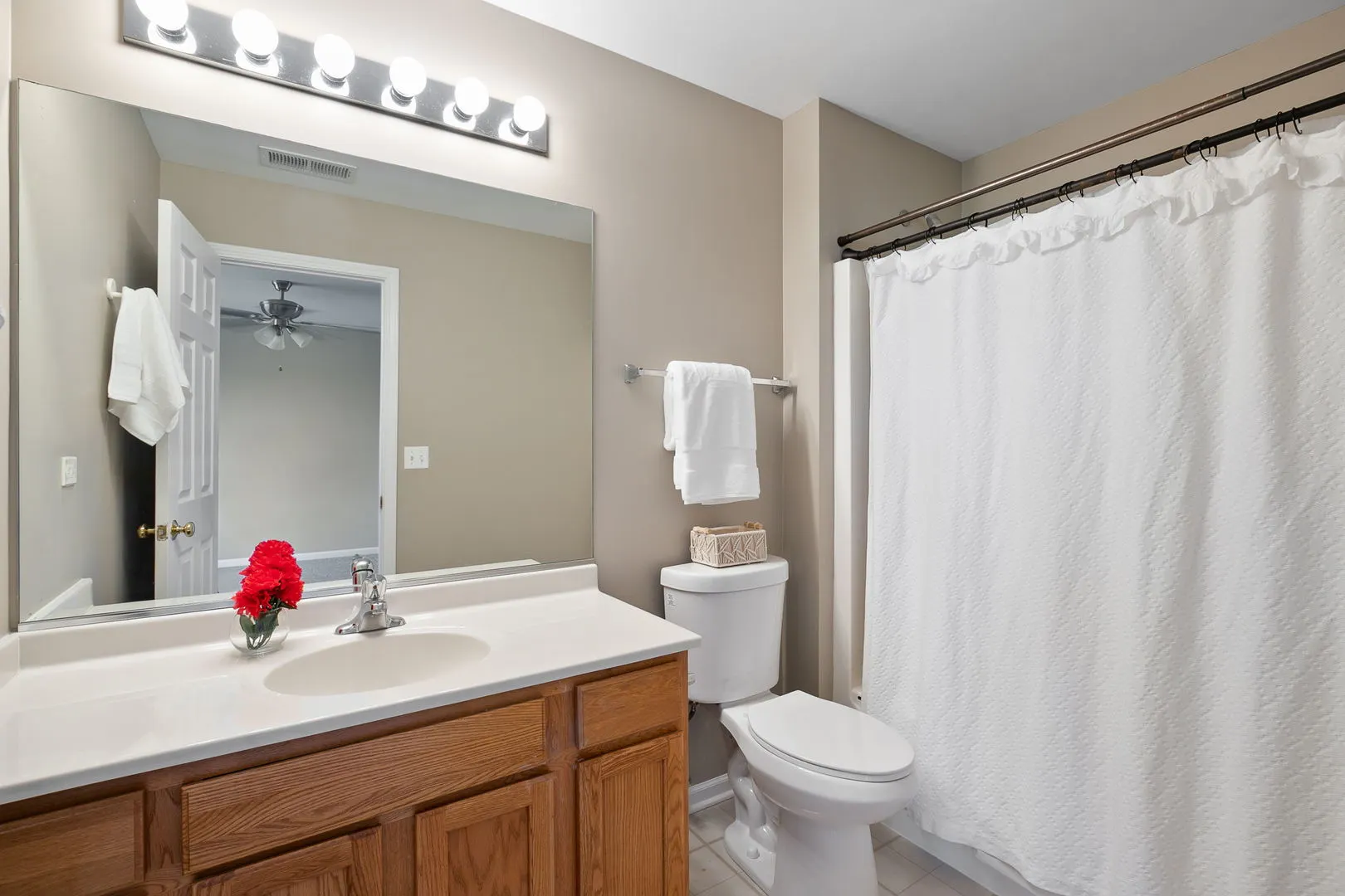 42 village station Lane IL