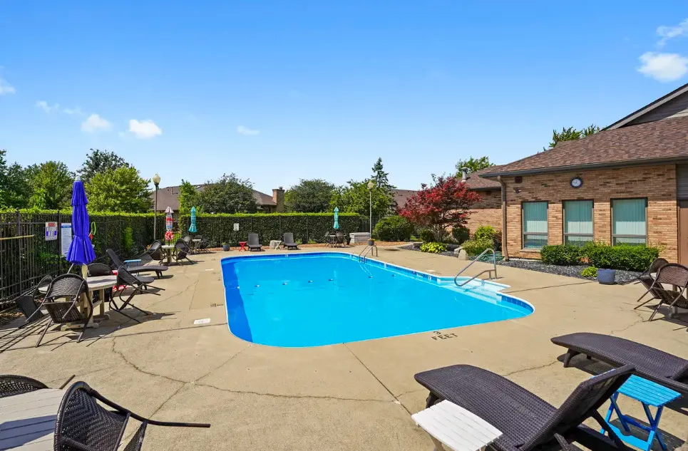 9378 Fox Run Circle IL
