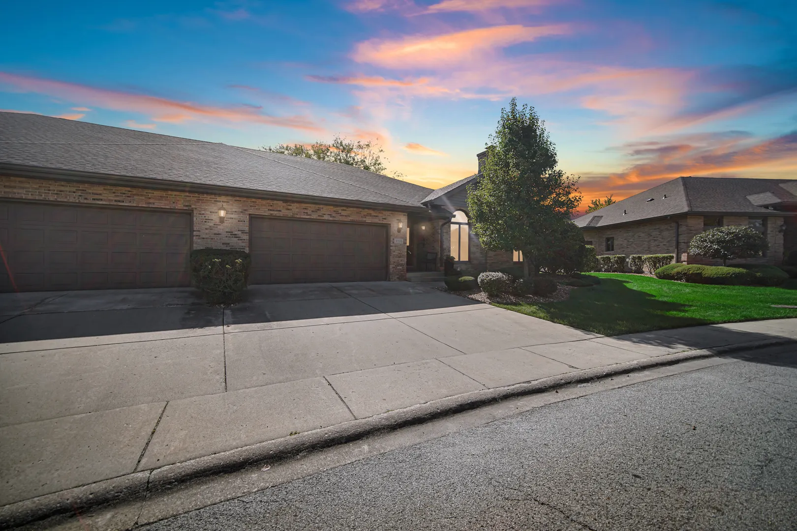 9378 Fox Run Circle IL