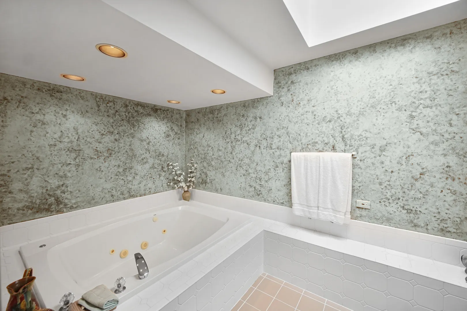 9378 Fox Run Circle IL