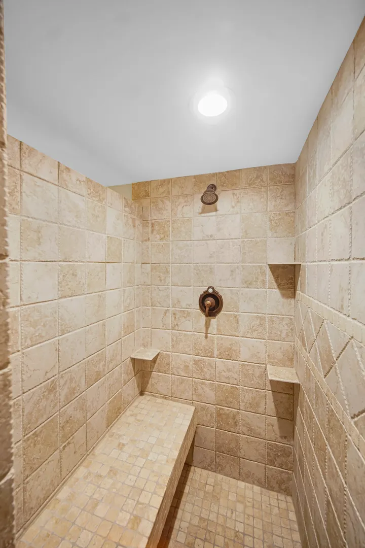 9378 Fox Run Circle IL