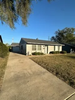 692 N Hammes Avenue IL
