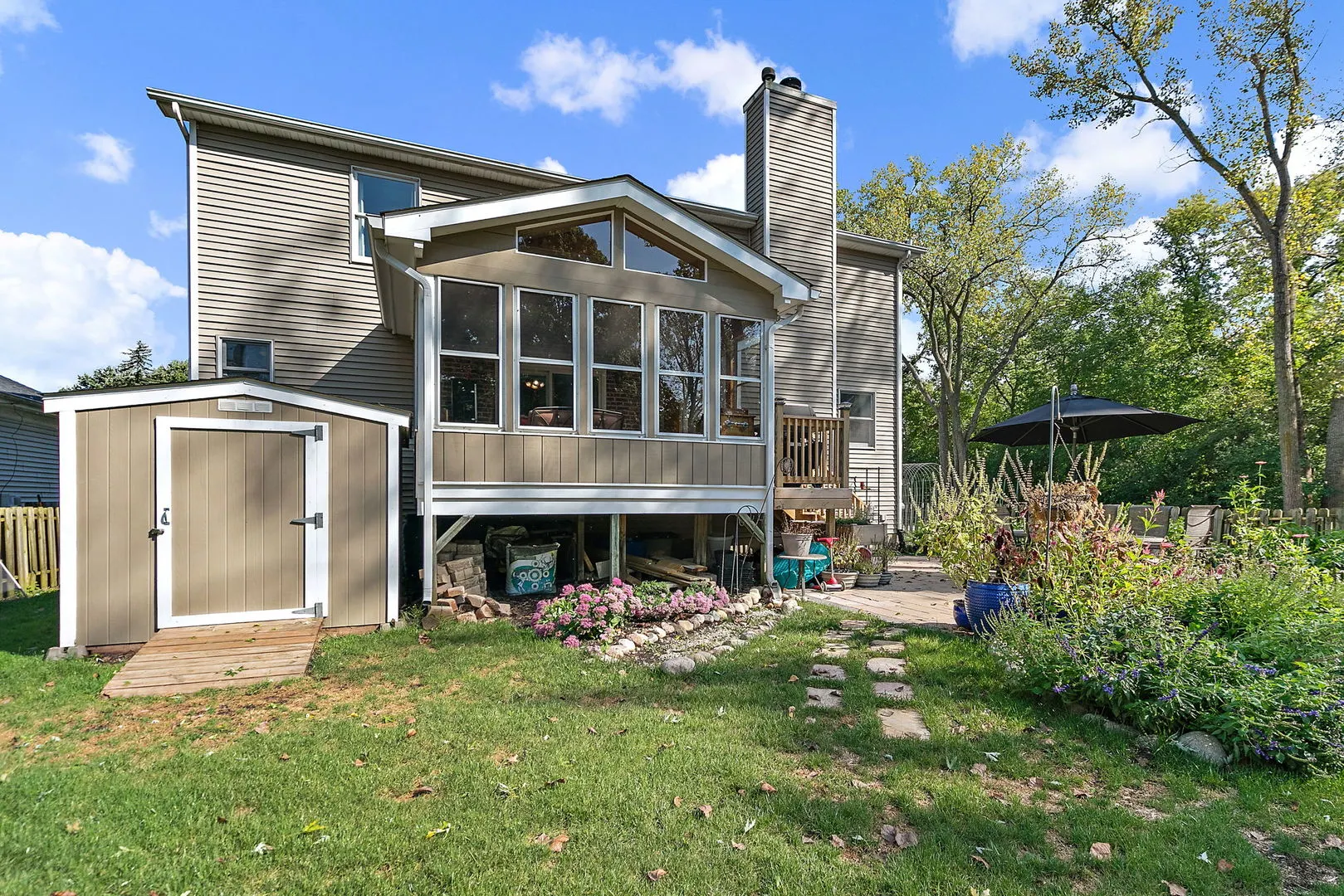 811 Carol Avenue IL