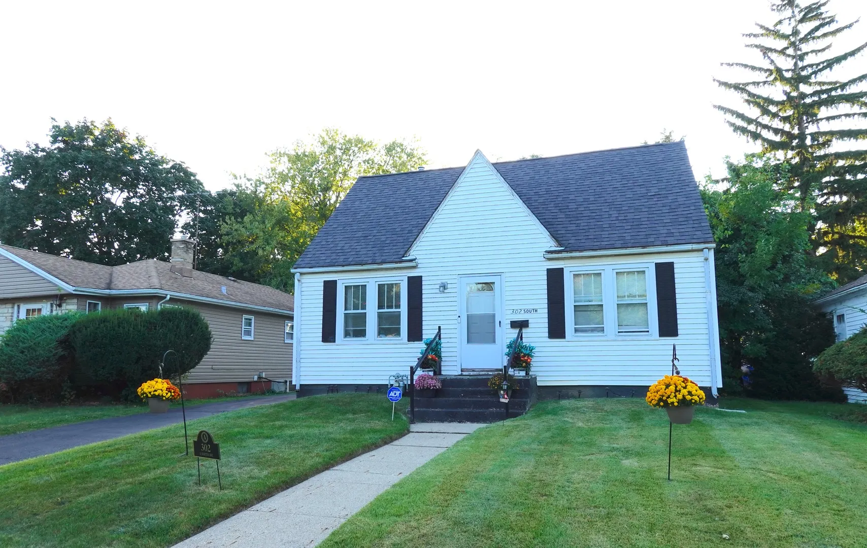 302 S Martin Avenue IL