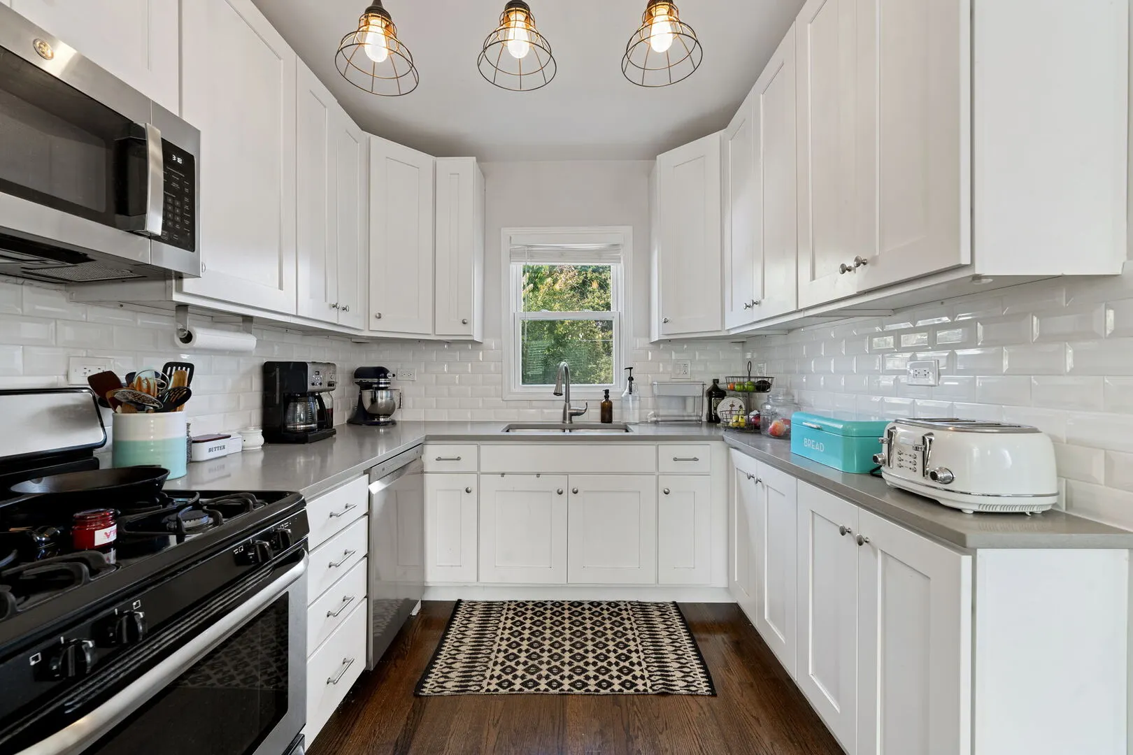 1488 Van Buren Avenue IL