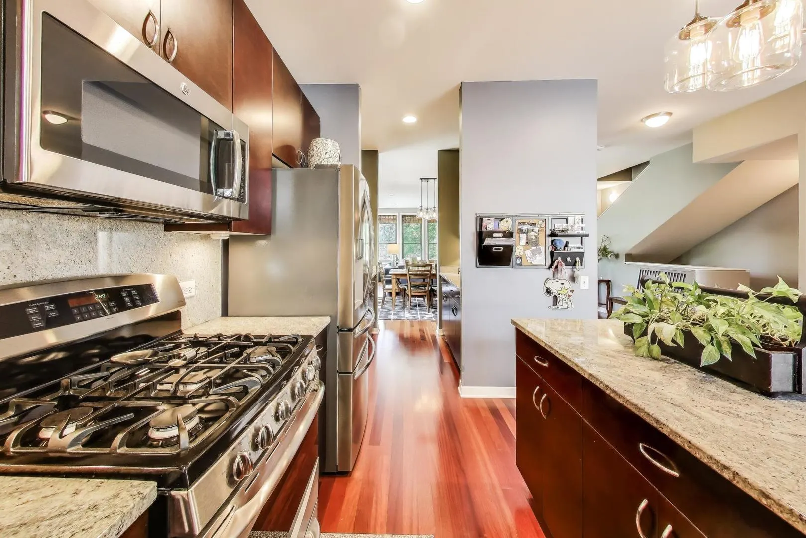 420 W Elm Street 0 IL