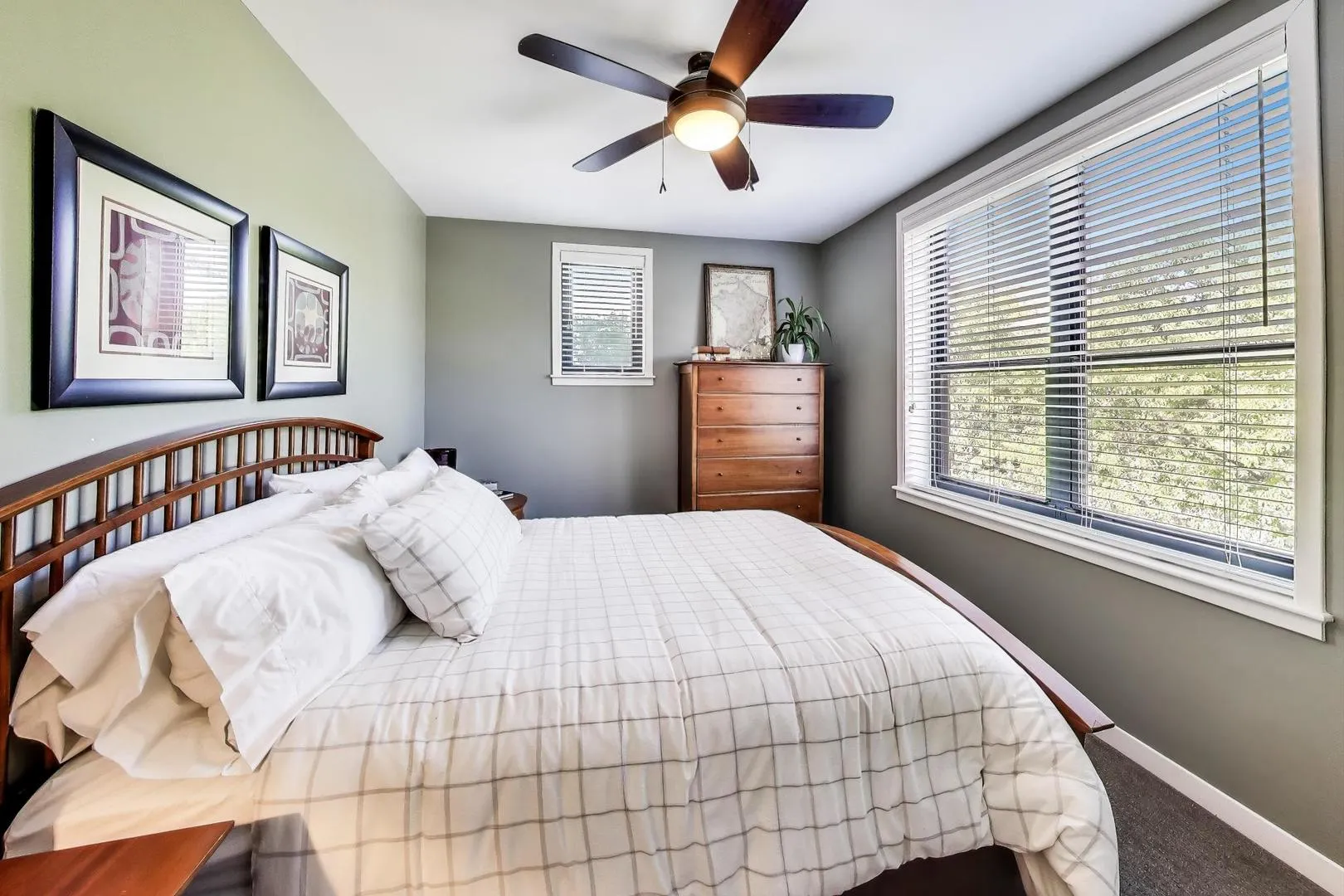 420 W Elm Street 0 IL