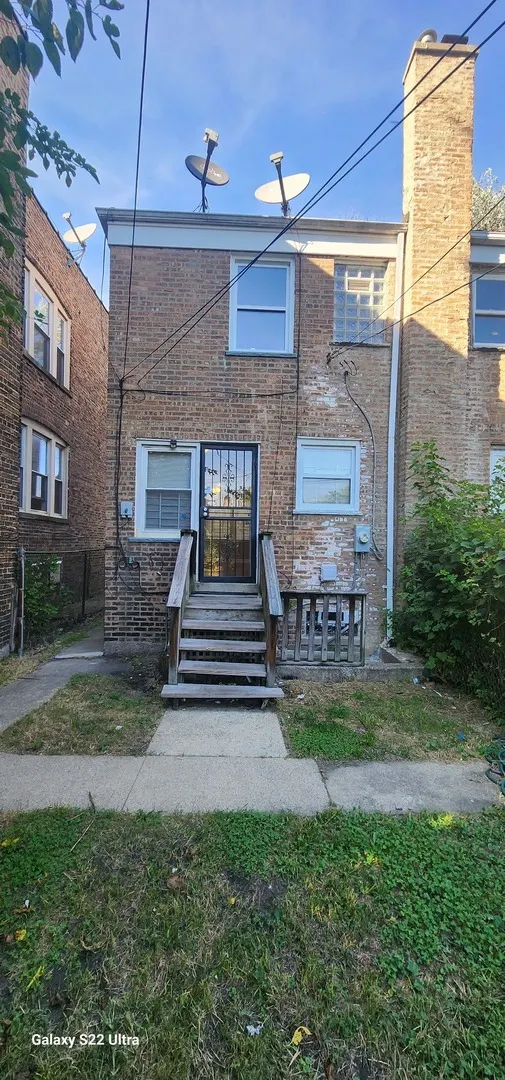 1117 E 82nd Place IL