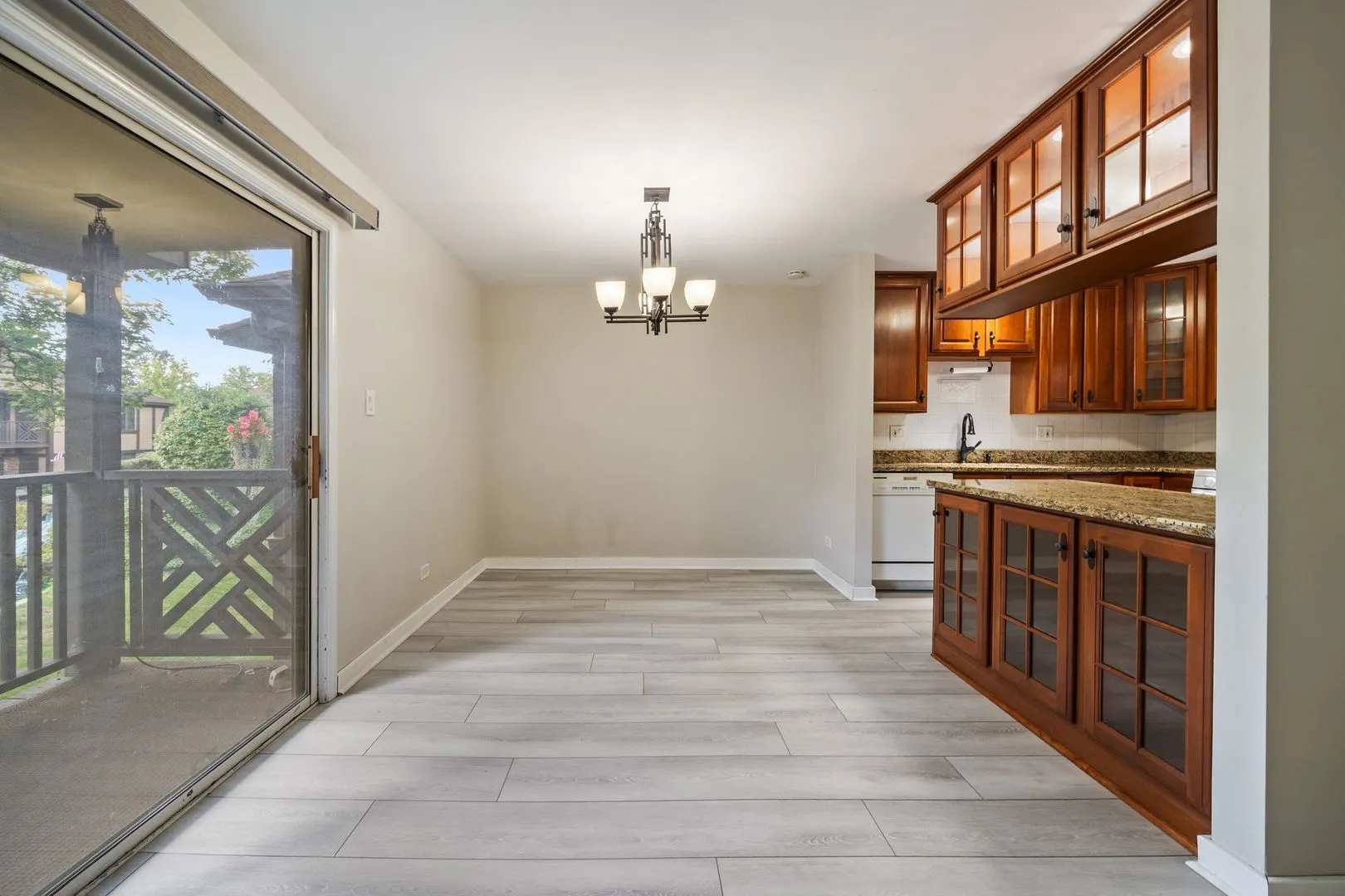 890 Sheldon Court C IL