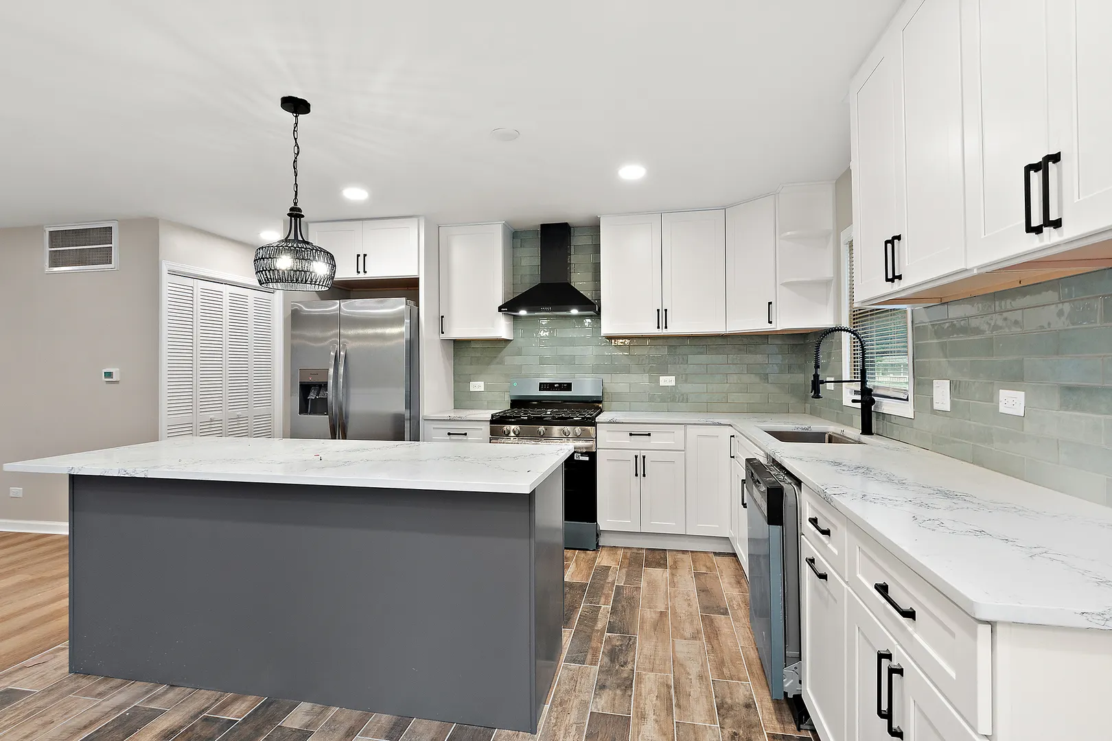 15060 Hale Drive IL